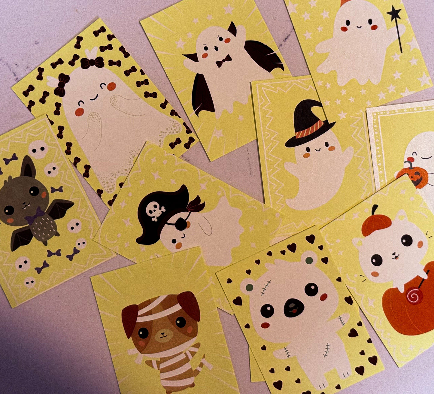 Cute Halloween Animal & Ghost Gift Tags – Retro Spooky Mini Cards